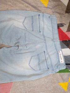 Light Wash Jeans with Bow Detail - Size?