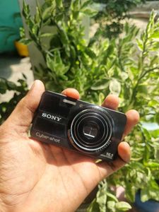 Sony camera Model DSC W570 Black colour