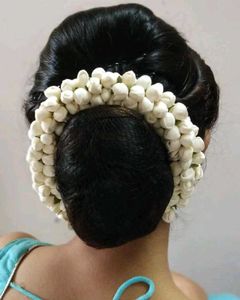 gajra handmade