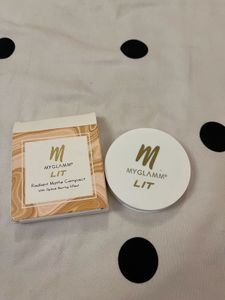 Myglamm LIT Compact