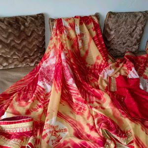 🛍️ Red &amp; Faded Golden Saree ⭐⭐⭐⭐