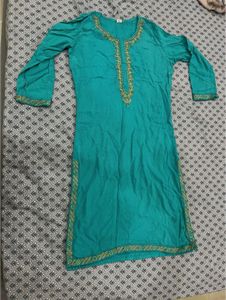 A Mid Length Kurti