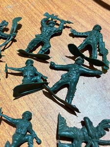 Vintage Green Army Men Figures
