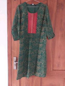 Red And Green Kurta