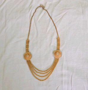 Elegant Gold-Toned Necklace