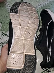 Puma Running Shoes - Black/White