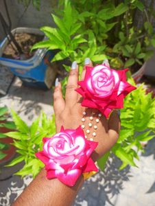 Floral Hair Accessories