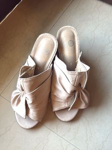 Bow Mules - Size 6