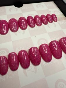 (Sale) Glittery Pink Press On Nails