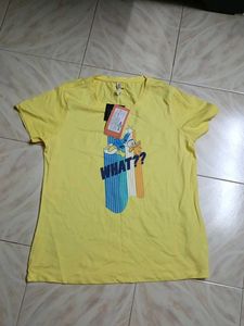 Donald Duck Graphic Tee