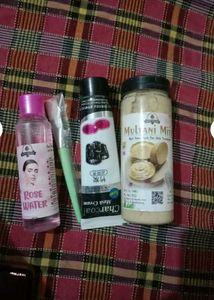 4-in-1 Combo Skincare Kit[quantity-4,bestBefore24m