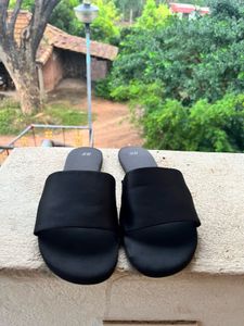 H&amp;M Black Sandals