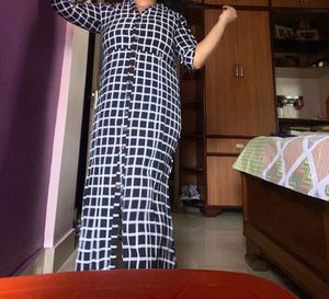 Black &amp; White Check Midi Dress 👗
