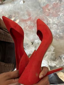 MANGO Suede Red Pumps