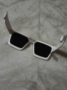 Unisexual Professional Quality Sunglass