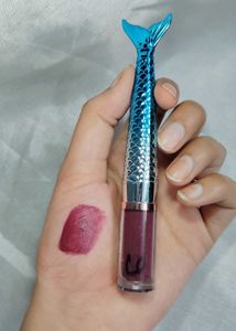 6 Pcs Fish Shape Lipstick