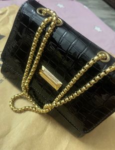 Trendy Pinteresty Slingbag For Women