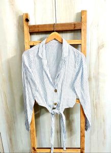 Lining Design Crop Top Size-30-32