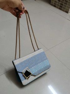 Chic Woven Shoulder Bag