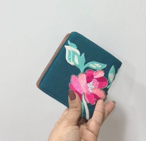 Floral Embroidered Wallet