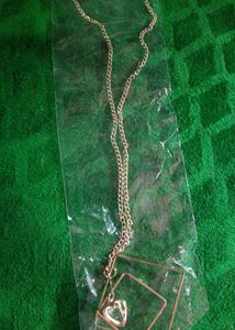 Trendy Chains Women