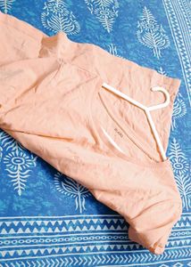 Peach Studio T-Shirt - Women&#39;s Size L