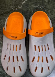 New Men Clog Slidder In Size9