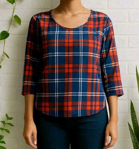 Plaid 3/4 Sleeve Top