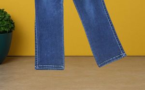 N@90 Size-26 Cargo Jeans