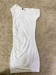 White One-Shoulder Dress