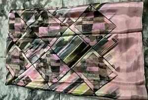 PURE CRAPE SILK SAREE.Fixed price