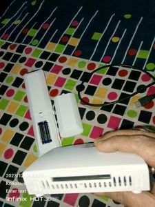D2h Stream Android 10 Set Top Box