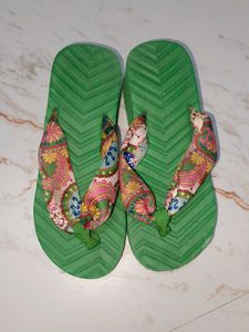Green &amp; Floral Flip-Flops