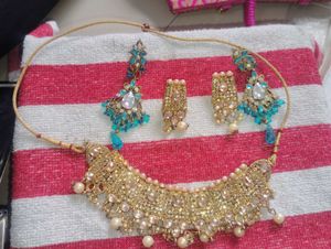 Elegant Jewelry Set