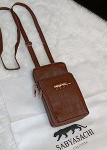 Mobile sling with two zips
