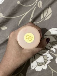 Mars High Coverage SPF50 PA++++ Liquid Foundation.