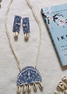 Necklace With Earrings ✨