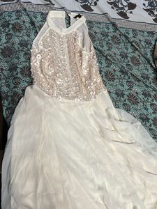 Off-White Gown Halter Neck
