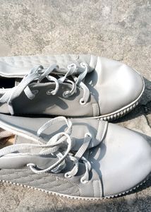Ladies Shoes