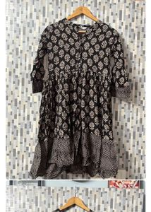 Kurtas For Ayesha