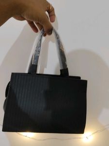 Elegant Black Handbag