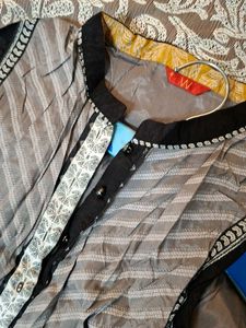 W Striped Sleeveless Kurti (unused)