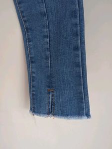 Stylish Blue Denim Jeans