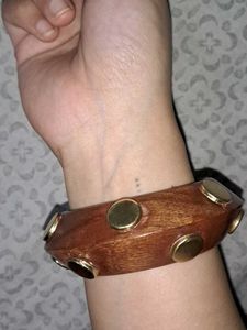 Y2k Wooden Bangle Stack