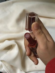 Swiss Beauty Satin Comfort Lipstick