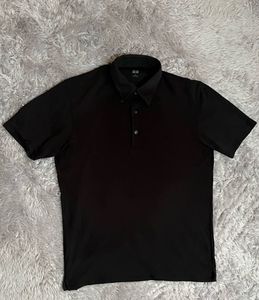 Uniqlo black polo