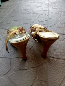 Gold Colour Pumps