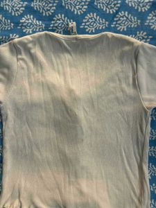 Cute Button-Up Crop Top