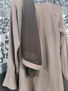 Elegant Brown saudi abaya