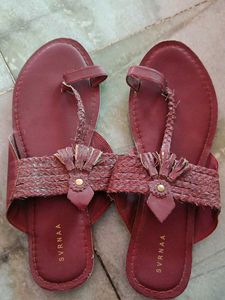 Svrnaa Women's Toe Ring  Flat Sandals